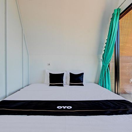 Palette 93389 Osanna Beach Resort Wonogiri Екстериор снимка